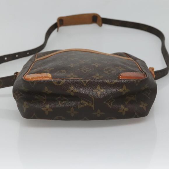 LOUIS VUITTON Monogram Danube MM Shoulder Bag M45264 - Picture 9 of 16
